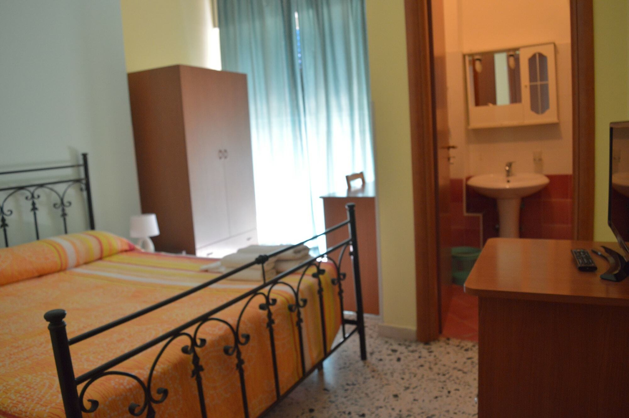 B&B Scalea Rooms Exterior foto